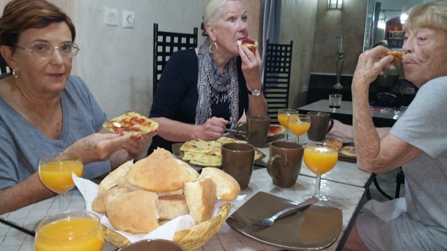_090520.jpg