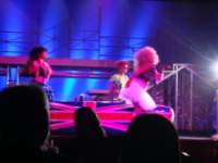 cruise1046_small.jpg