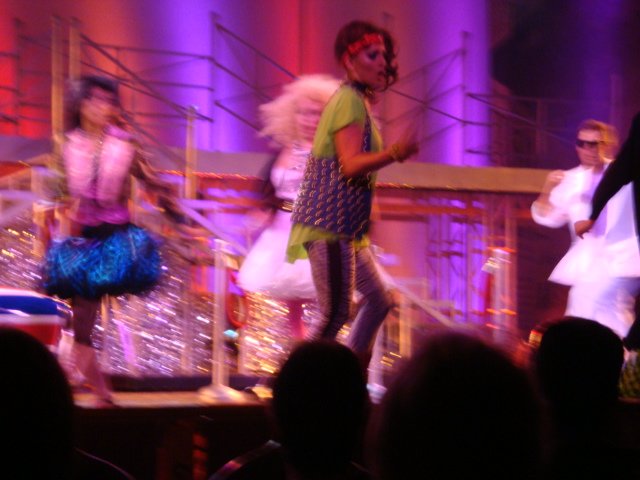 cruise1051.jpg