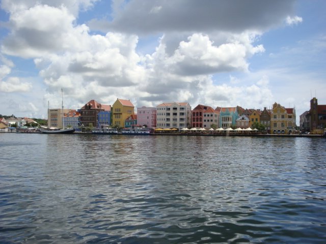 cruise253.jpg