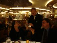 cruise325_small.jpg