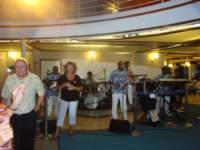 cruise794_small.jpg