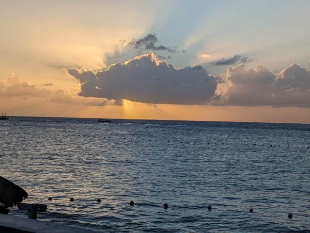 pxl_20231027_230001542.jpg