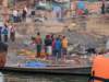 preparingforcremationontheganges2_small.jpg