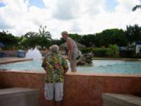 larrywithdonnainthefountain_small.jpg