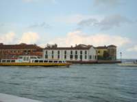 dsc01543_small.jpg